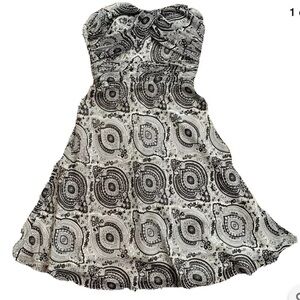 Venus Womens Dress Size 2 Strapless Black White
